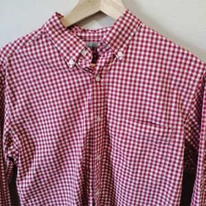 Uniqlo Collared Button Shirt Casual Medium